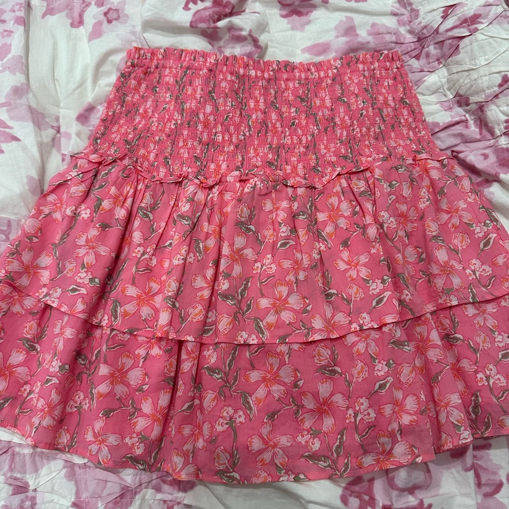 Vineyard vines size small ruffle skirt